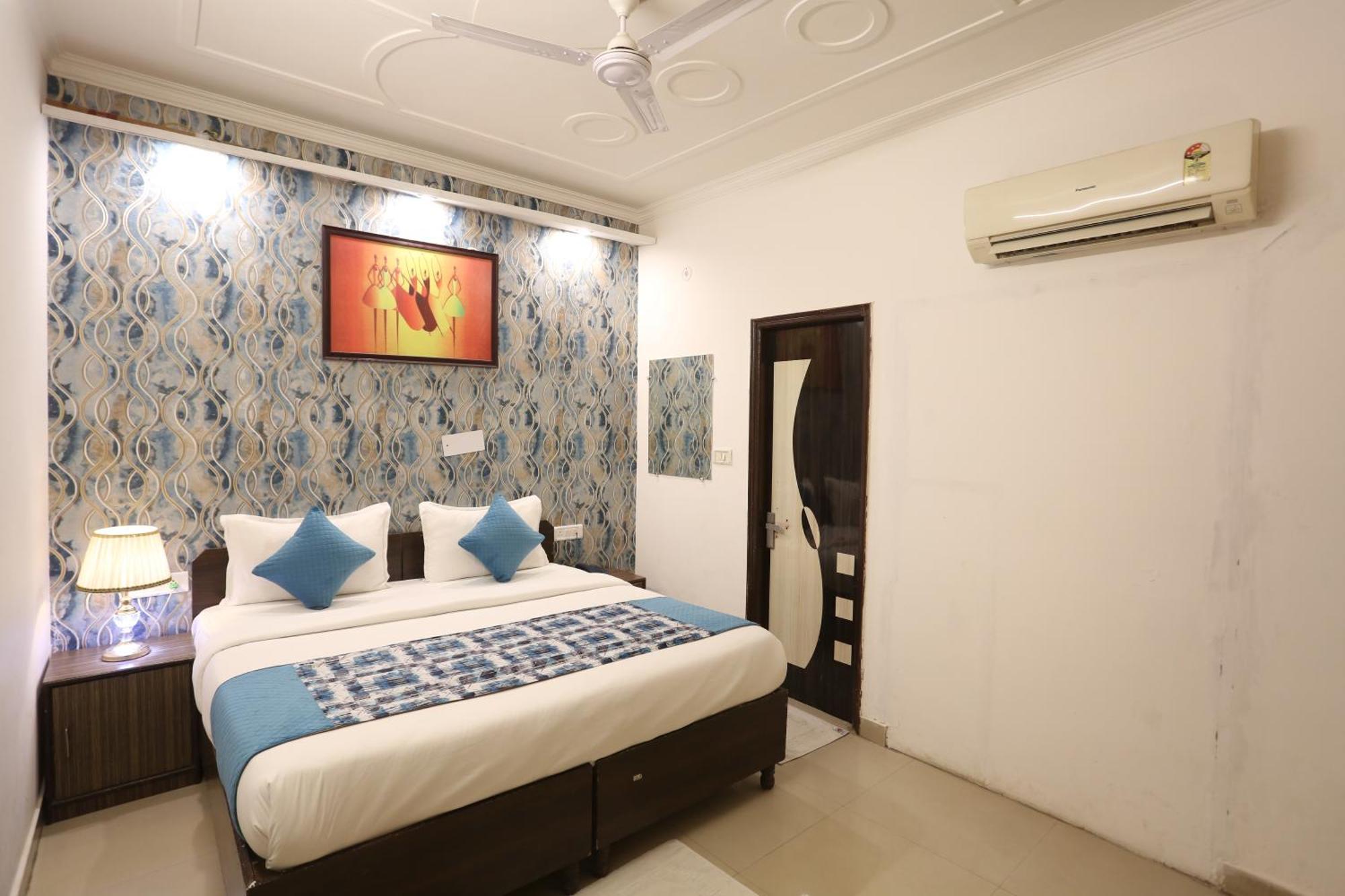 Backpackers - Ink Hotels Delhi Airport By Ss Group Ню Делхи Екстериор снимка