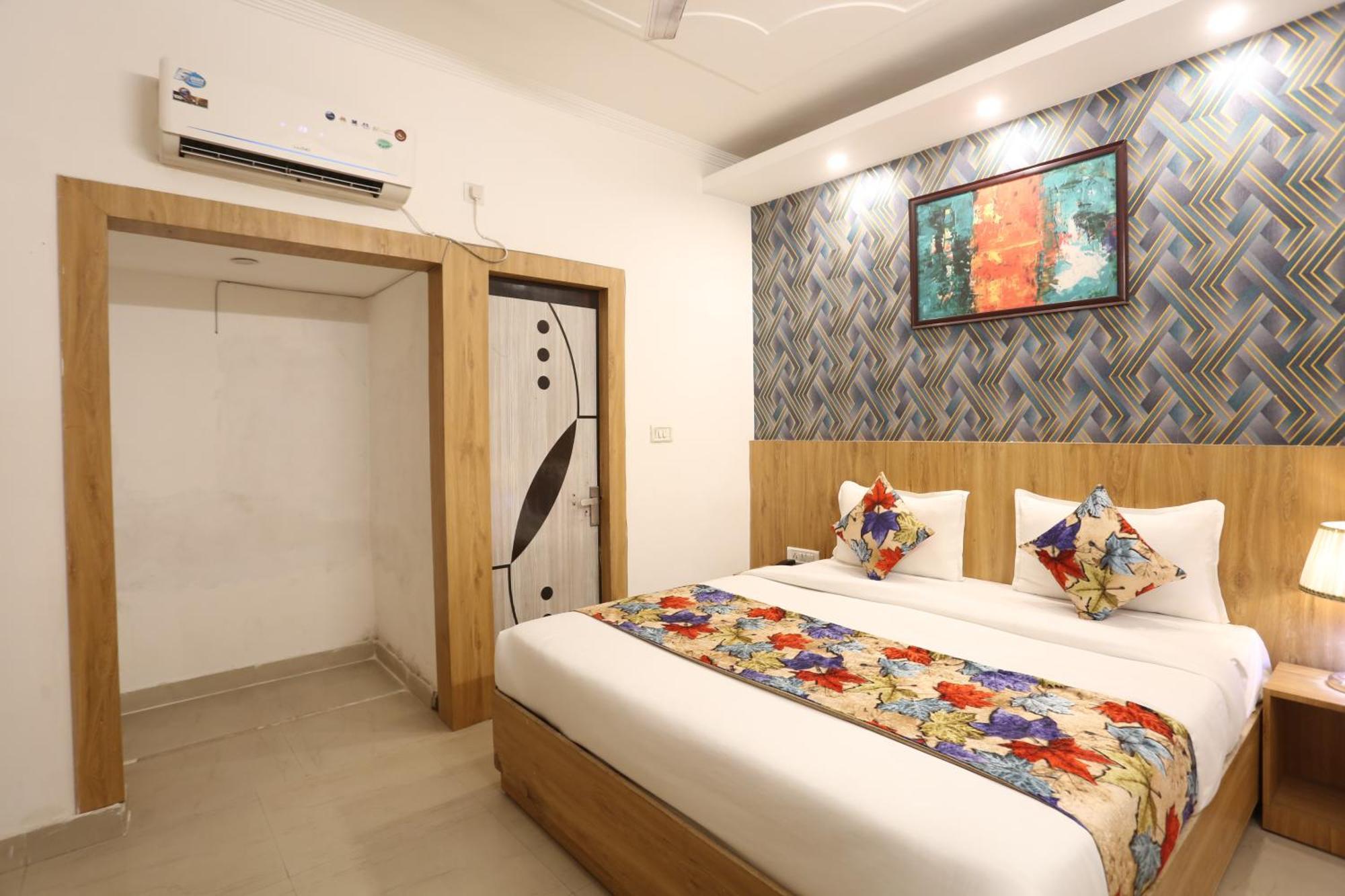 Backpackers - Ink Hotels Delhi Airport By Ss Group Ню Делхи Екстериор снимка