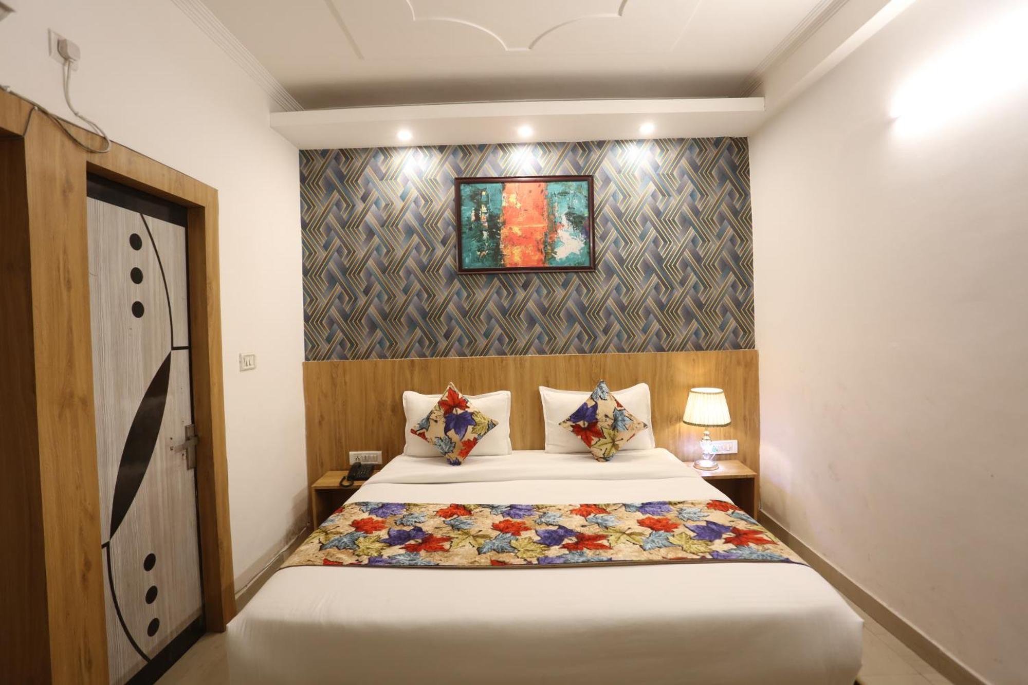 Backpackers - Ink Hotels Delhi Airport By Ss Group Ню Делхи Екстериор снимка